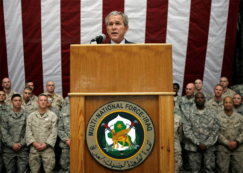 Bush-Iraq, l’uscita dell’ex Presidente USA: “Condanno la brutale aggressione in Iraq”