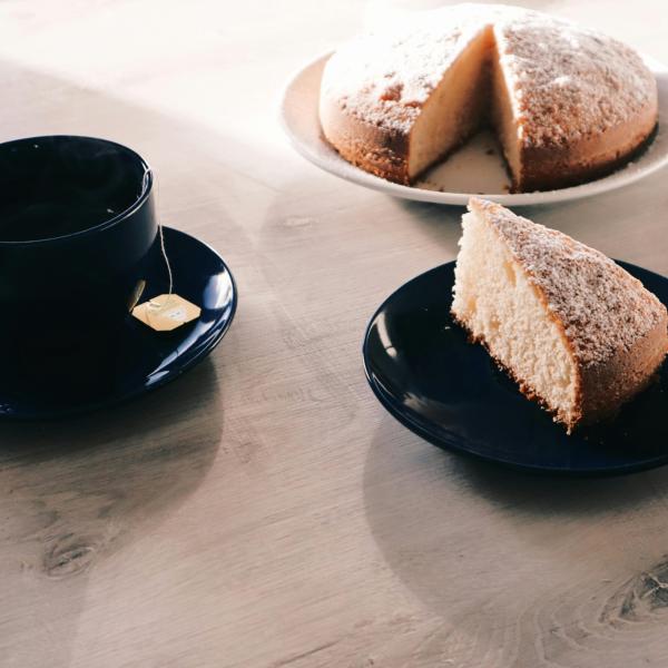 Come si realizza l’Angel cake? La ricetta originale americana senza lattosio