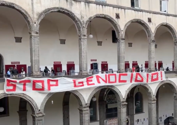 Napoli, Federico II occupata: “Stop al genocidio, Lorito cessi gli accordi con le aziende belliche o si dimetta dalla Med-Or”, la protesta gli studenti |  VIDEO