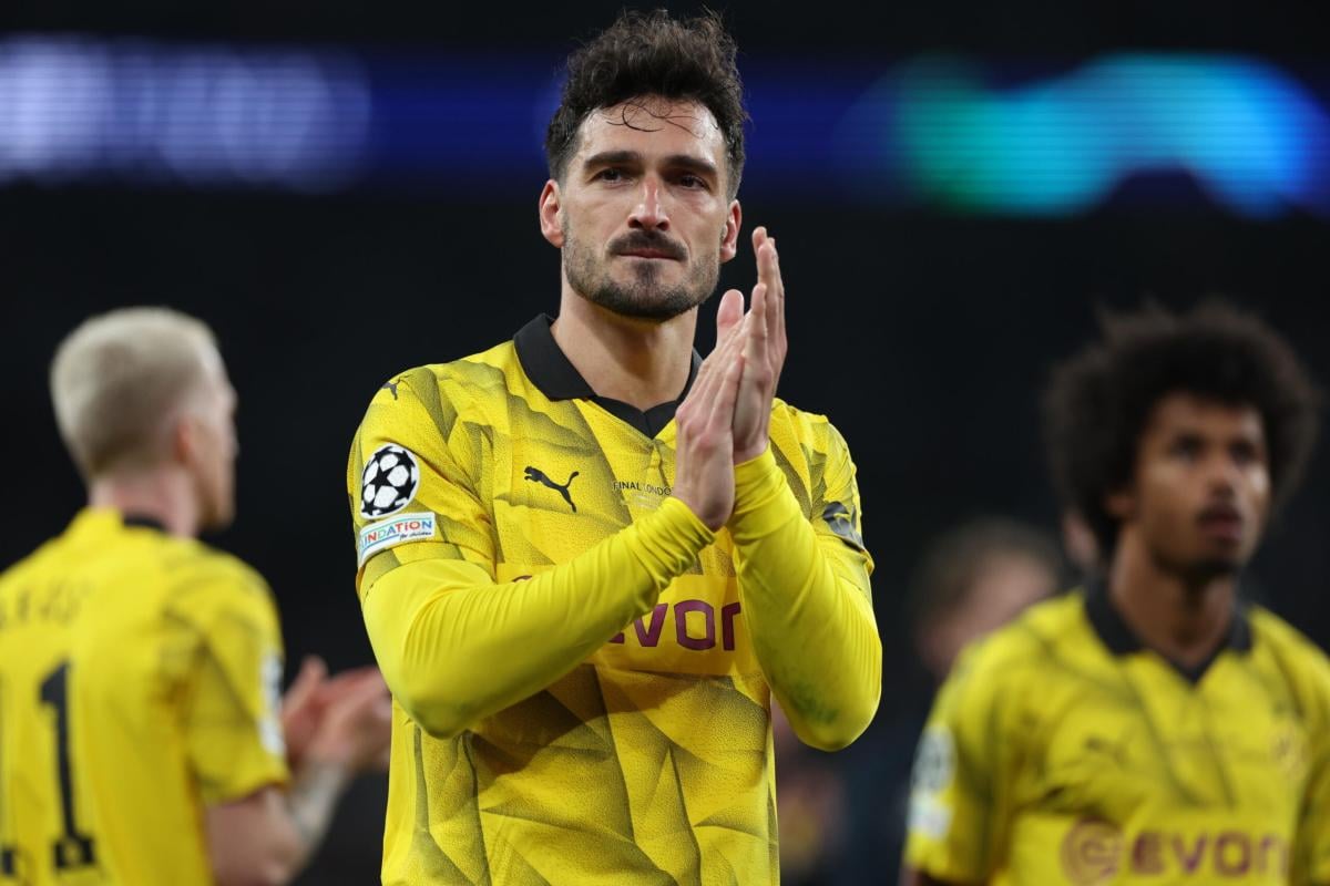 Borussia Dortmund, c’è l’addio di Hummels: il difensore non pensa al ritiro e vuole un club europeo