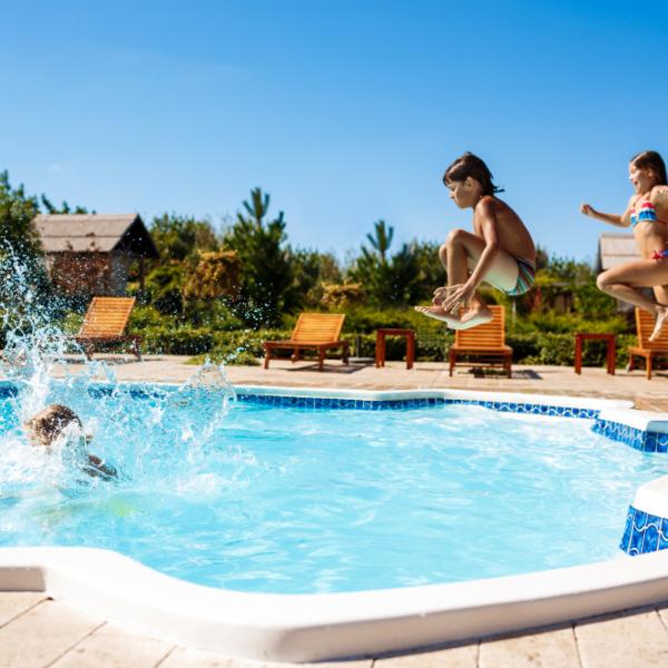 Quali infezioni si prendono in piscina: come proteggersi