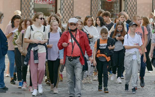 Guide turistiche: nasce l’elenco nazionale, chi dovrà fare l’esame? Come funziona? Le regole