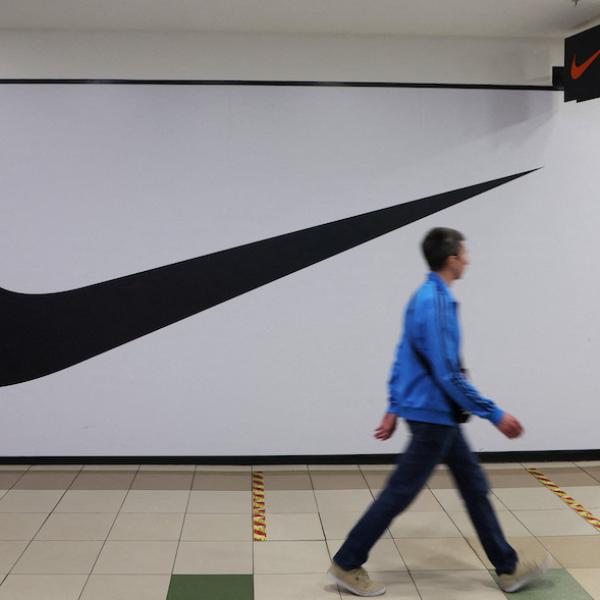 Nike chiude in Russia: interrotte tutte le attività dopo l’invasion…