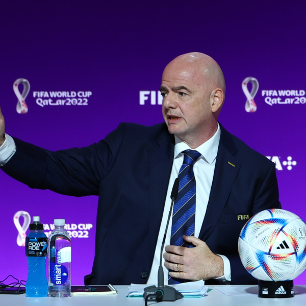 Infantino sul mondiale in Qatar: “Contesto l’ipocrisia europea”