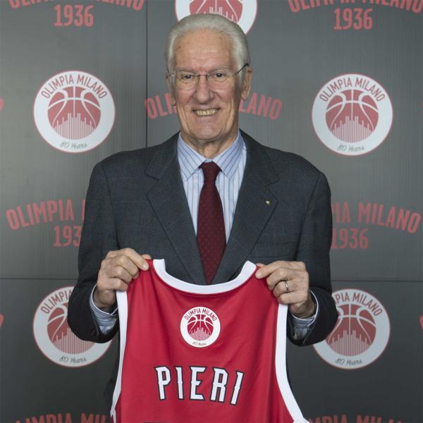 Basket auguri alla leggenda Pieri!