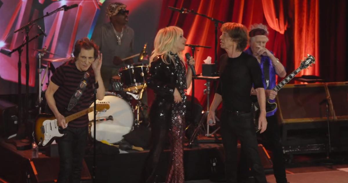 Rolling Stones a New York: video e ospiti del concerto a sorpresa