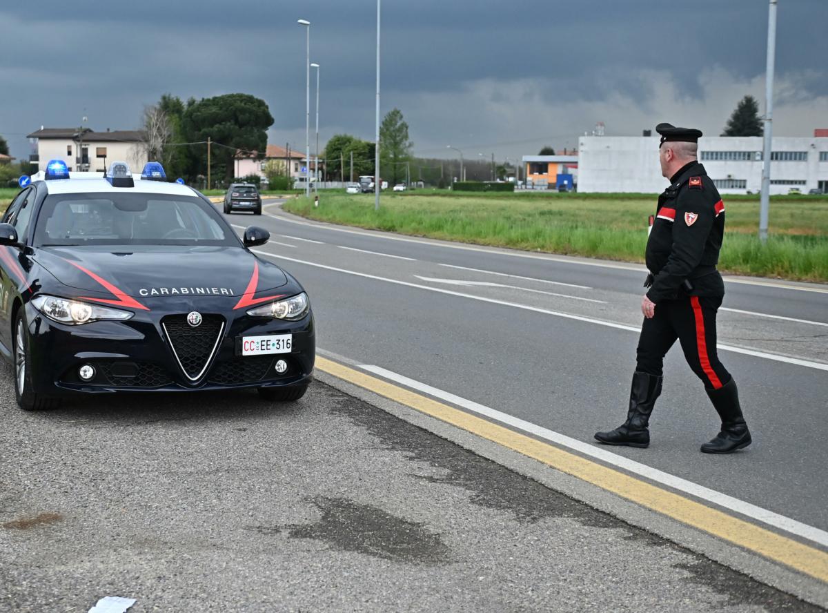 Bari, drammatico incidente a Bitonto: scontro tra due auto sulla Sp231, morto un 75enne