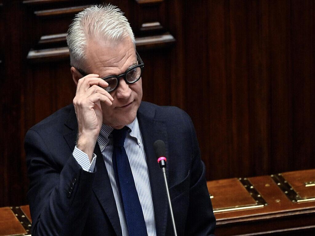 Rinnovi contratti statali 2022-2024, aumenti stipendi medi 160 euro, un terzo dell’inflazione