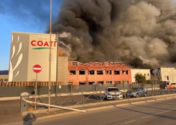 Vasto incendio in un salumificio Coati nel veronese