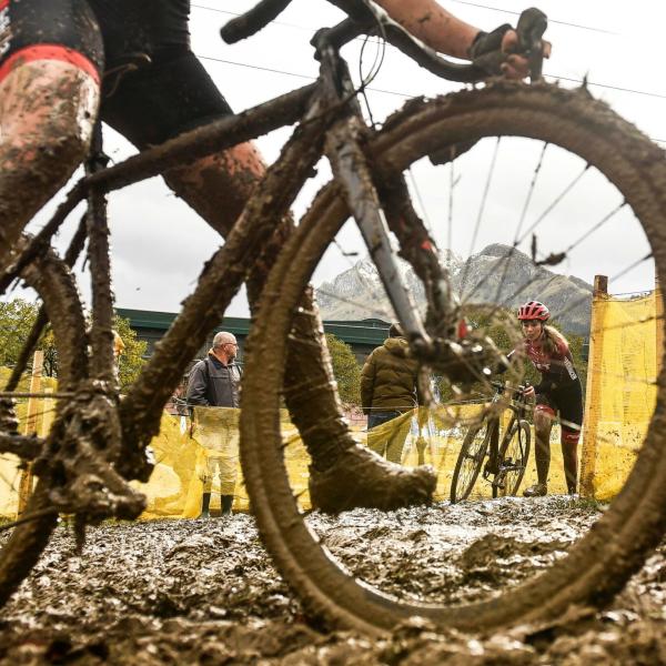 Ciclocross, l’Italia vince la CDM Juniores con Stefano Viezzi