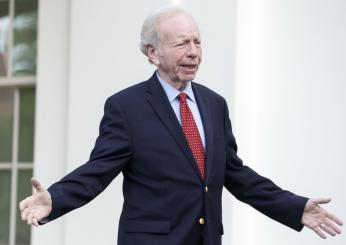 Chi era Joe Lieberman: causa morte, età, moglie, figli e carriera del senatore democratico e candidato alla vicepresidenza degli USA