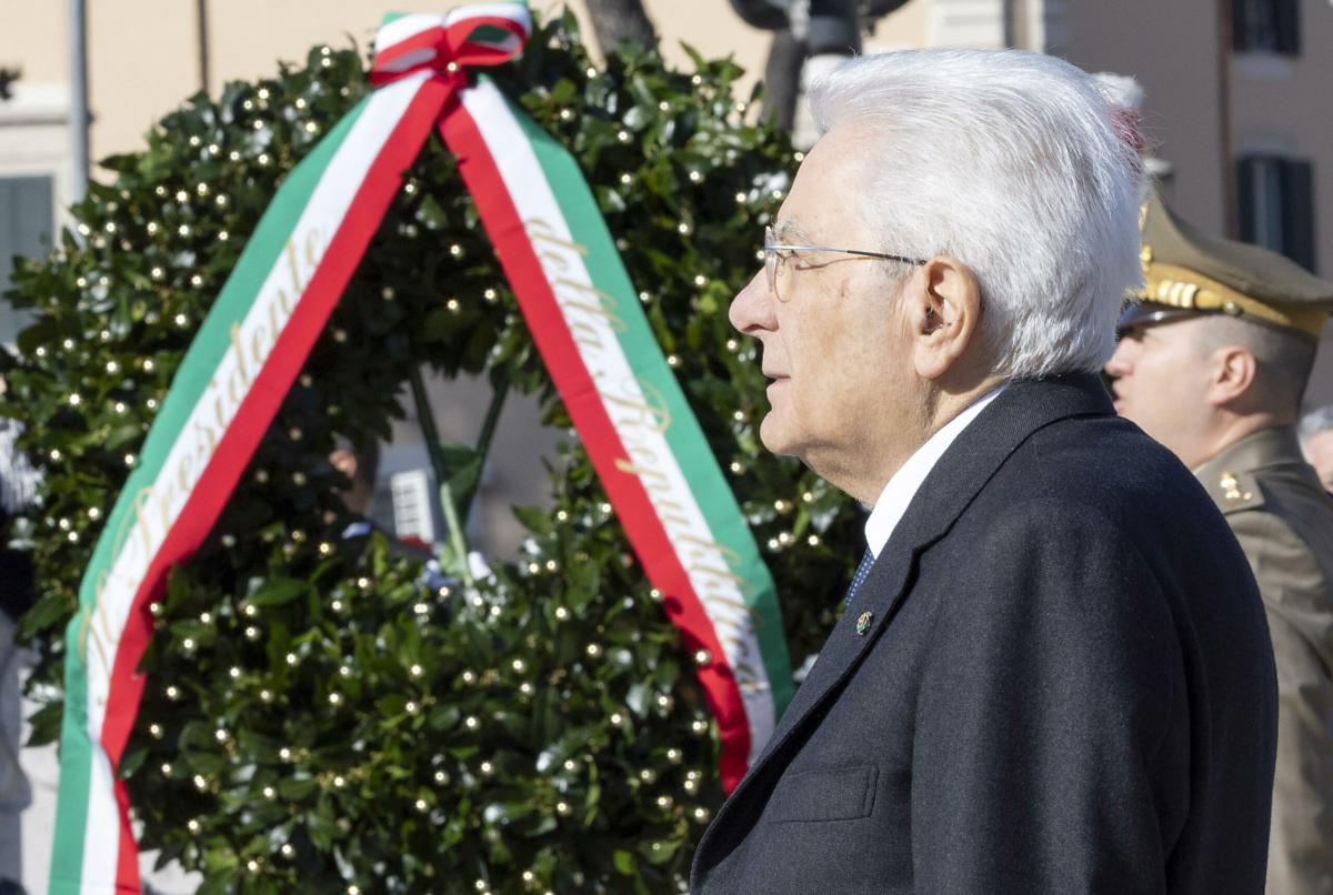 Mattarella ricorda la sfida del Covid nella Giornata in memoria delle vittime: “Sforzo sinergico per rinascita globale”