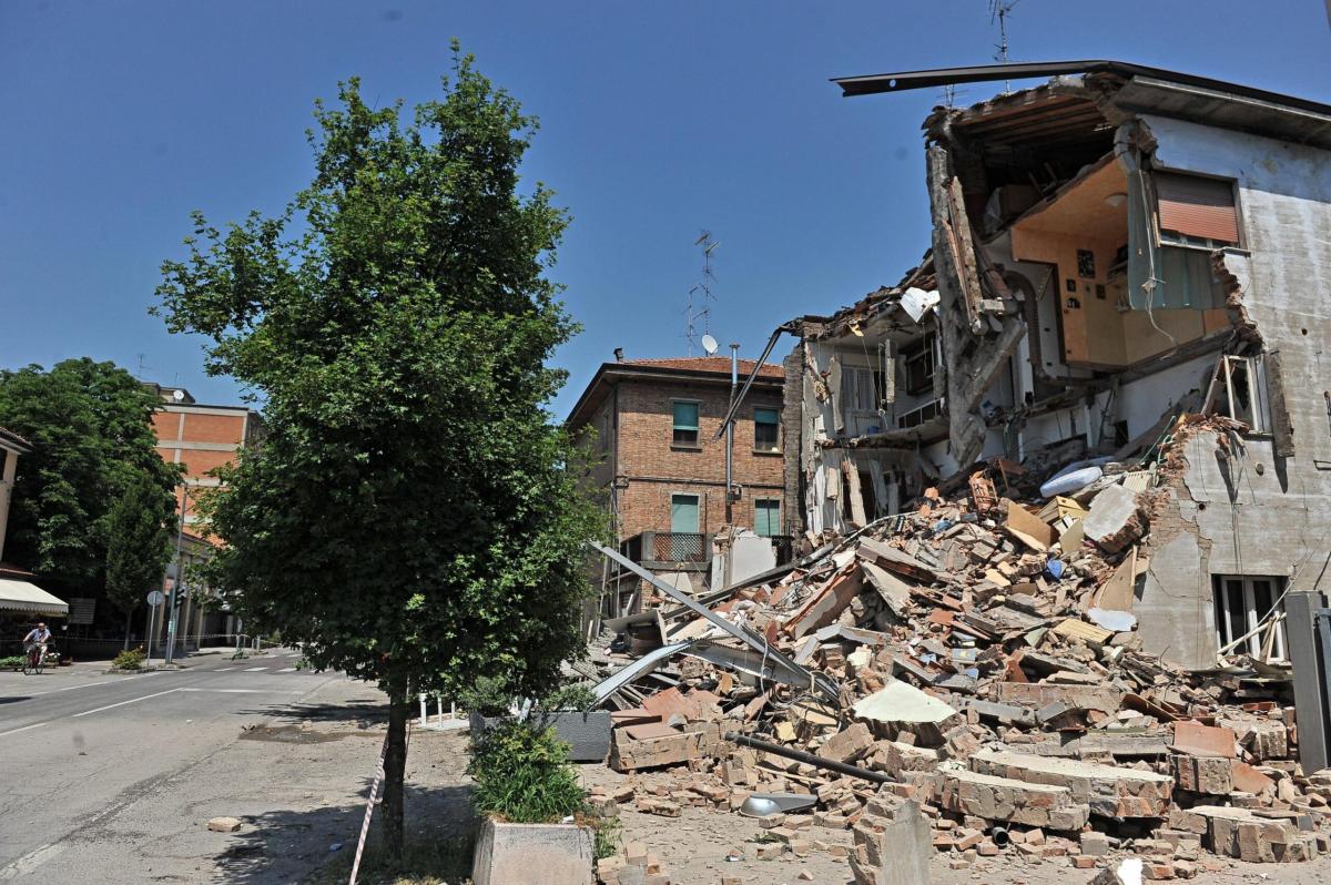 Terremoto Emilia Romagna 2012, danni, morti, magnitudo, epicentro, …