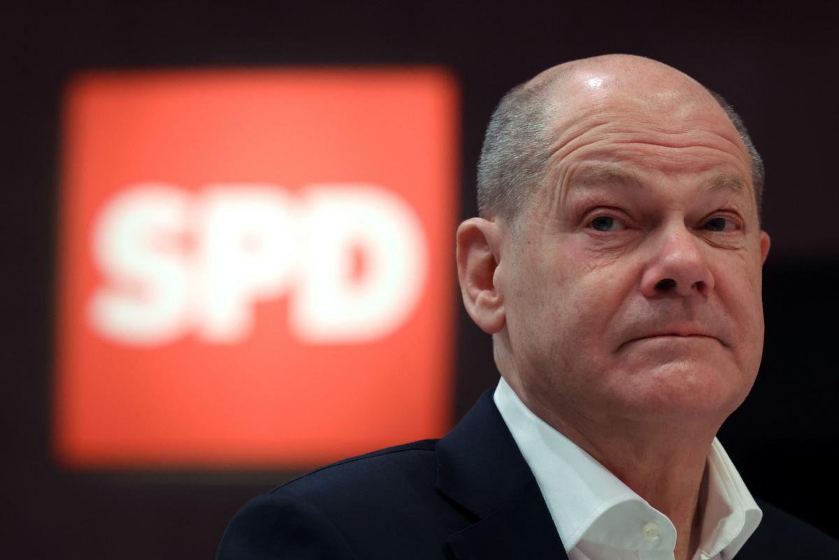 Germania, la promessa del cancelliere Scholz: “Nessun taglio al wel…