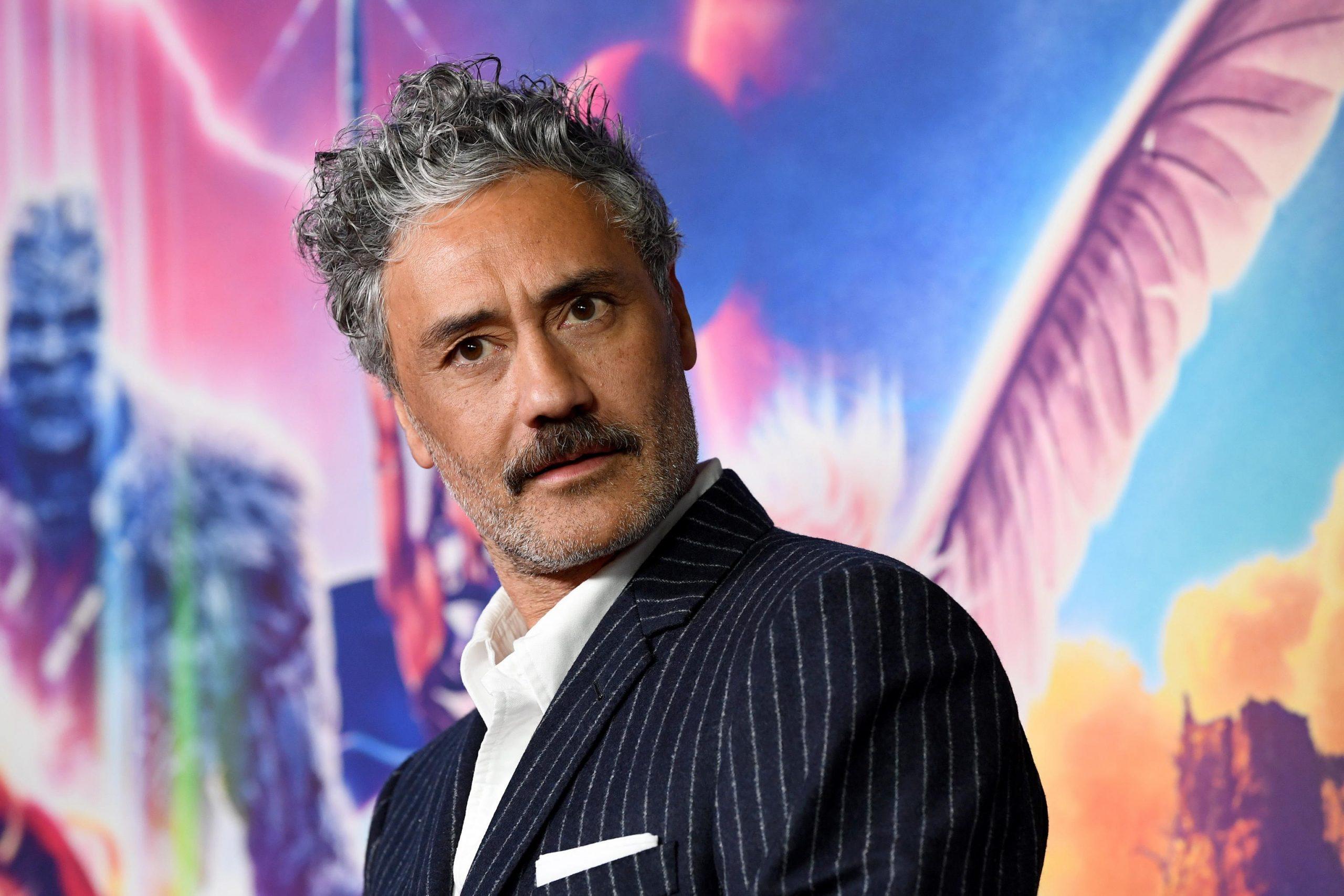 Taika Waititi e la sua commedia sul calcio Next Goal Wins: “Il mio antidoto a Thor”