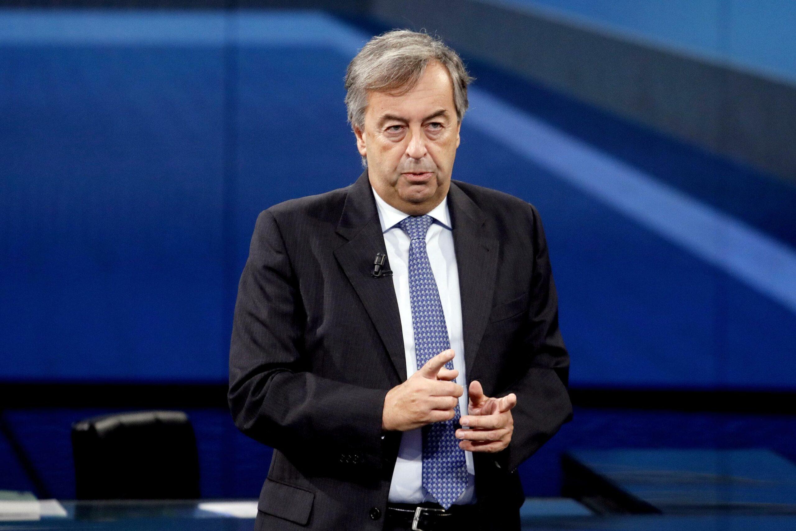 Polmonite misteriosa in Cina, Burioni: “Non ripeterò l’errore di fidarmi come nel 2020”