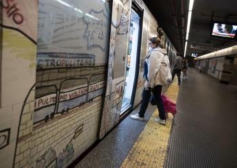 Gli sposi nella metro di Roma, il post Instagram è virale| FOTO