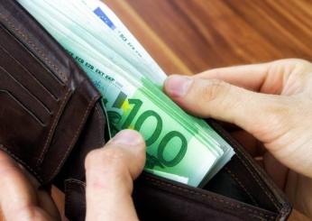 Chi prende 10.000 euro quanto deve pagare di tasse? Partita Iva regime forfettario e ordinario