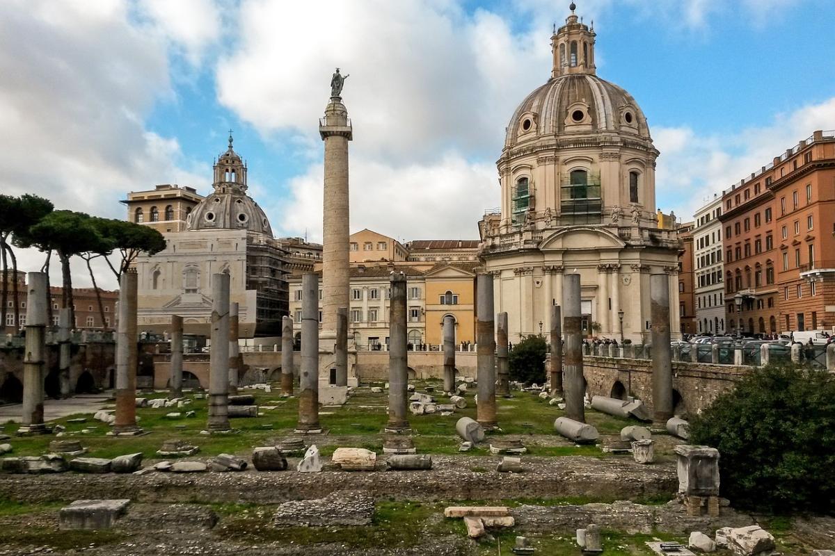 Roma, al Colosseo la mostra sulla storia della Colonna Traiana: dat…