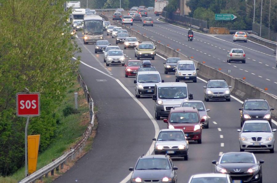 Traffico Ponte del 25 aprile: previsti più di 10 milioni di italiani in strada 