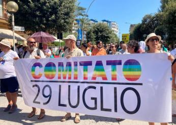 Omicidio di Civitanova Marche, in 500 sfilano per chiedere giustizia