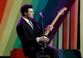 “Un ragazzo, una ragazza” dei The Kolors: testo e significato della canzone in gara a Sanremo 2024