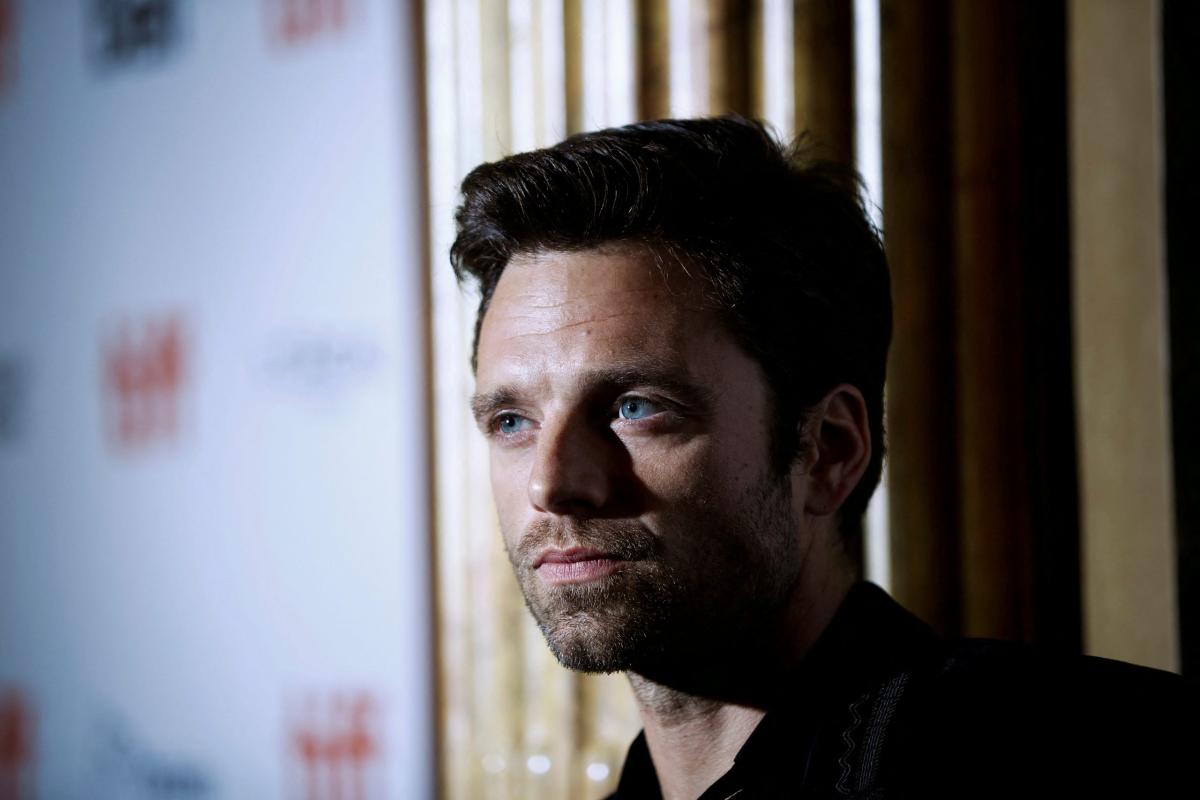 Sebastian Stan racconta l’imbarazzante consiglio di recitazione avu…