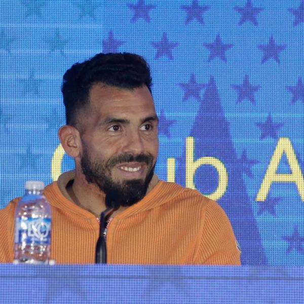 Rosario, Tevez: “Non scendo dalla nave, resto qui per i miei ragazzi”