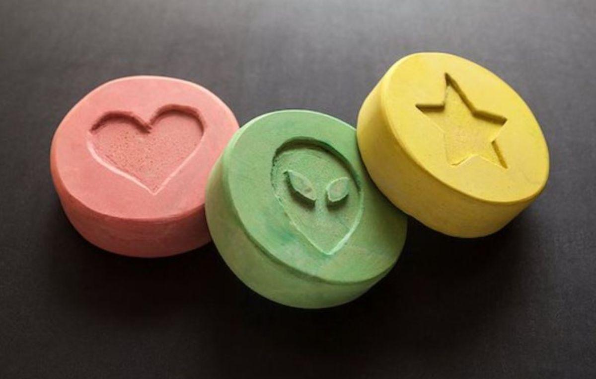 Quali sono gli effetti dell’MDMA, dipendenza e astinenza dell’ecstasy