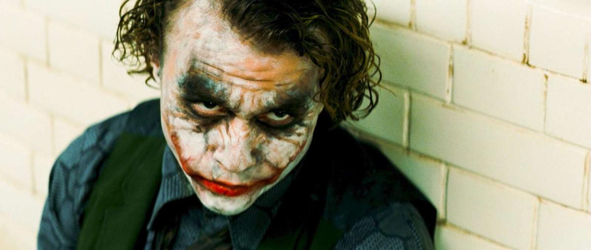 Heath Ledger ci ha lasciato 16 anni fa: come il suo Joker passò alla Storia