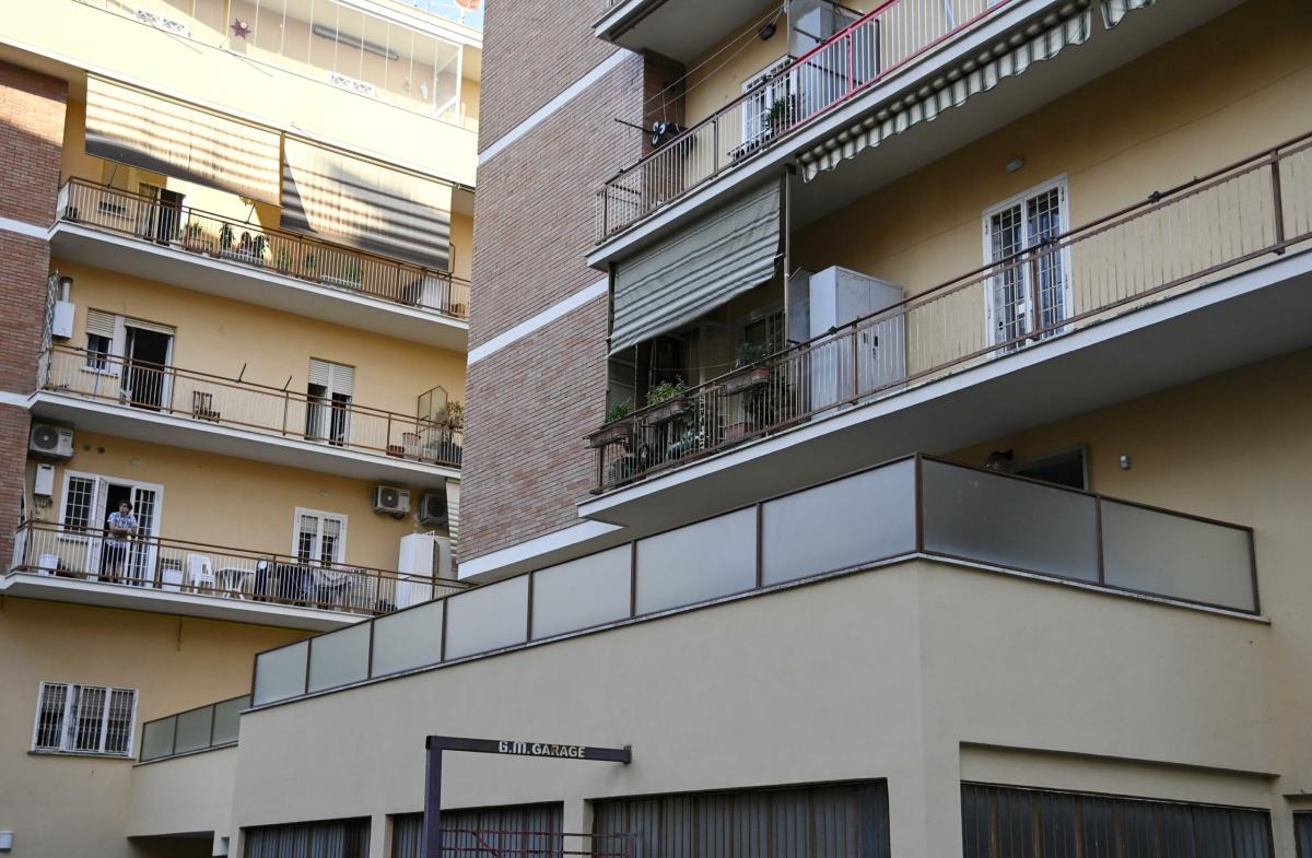 Messina, cerca di rientrare in casa dal balcone, ma perde l’equilib…