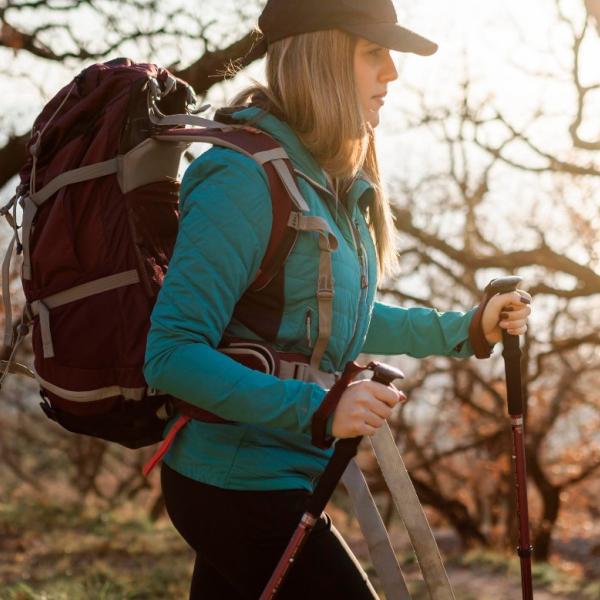 Quali sono i vantaggi del trekking e a chi è consigliato