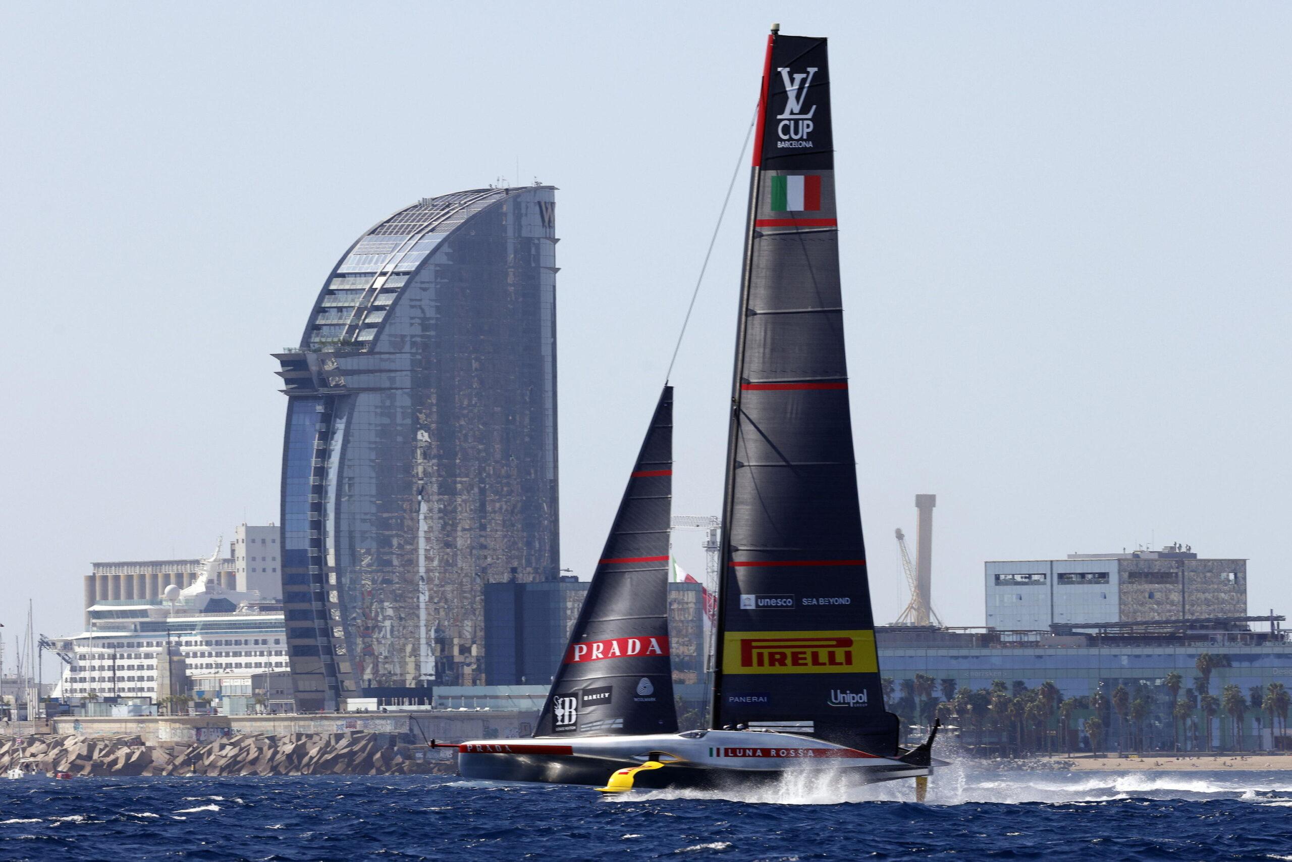 Louis Vuitton Cup 2024, dove vedere le regate di oggi tra Luna Rossa e Ineos Britannia? Diretta tv e streaming