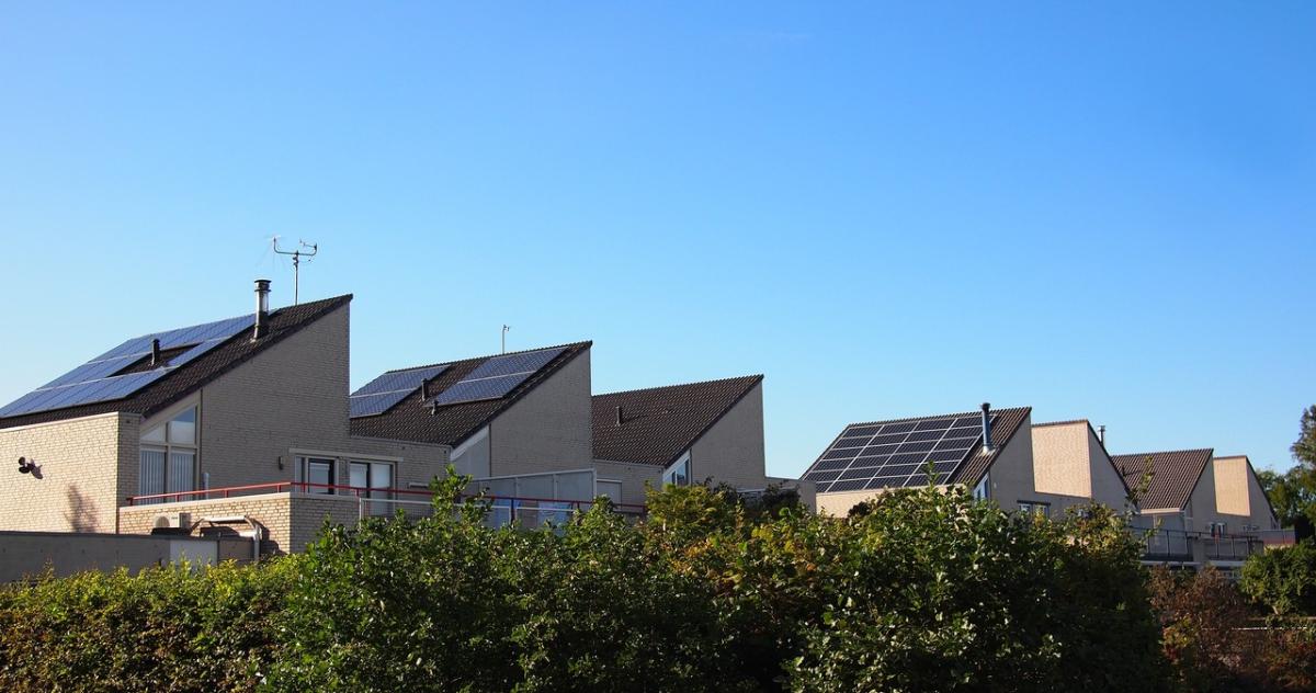 Guida ai vantaggi del fotovoltaico per la casa