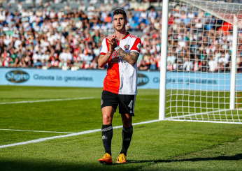 Il difensore del Feyenoord Senesi rifiuta la nazionale italiana: “Onorato, ma scelgo l’Argentina”