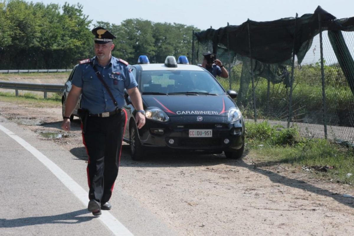 Omicidio Marzia Bettino, il marito l’ha uccisa stringendole una cor…