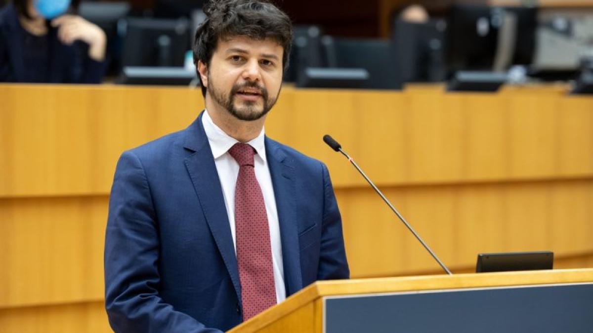 Brando Benifei, eurodeputato Pd: “L’Europa ha sbagliato il suo ruol…