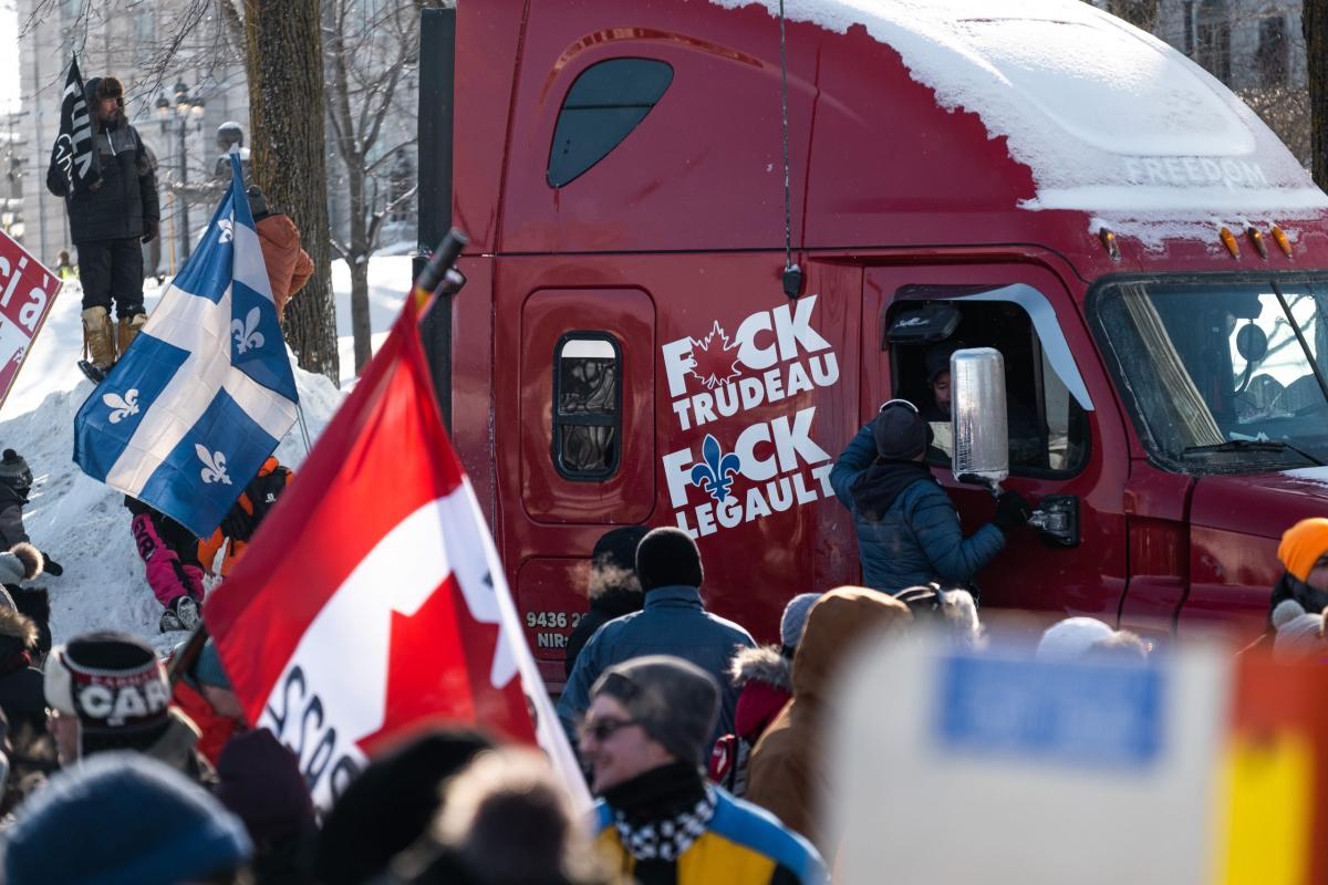 Canada, le proteste dei tir contro le misure anti-Covid