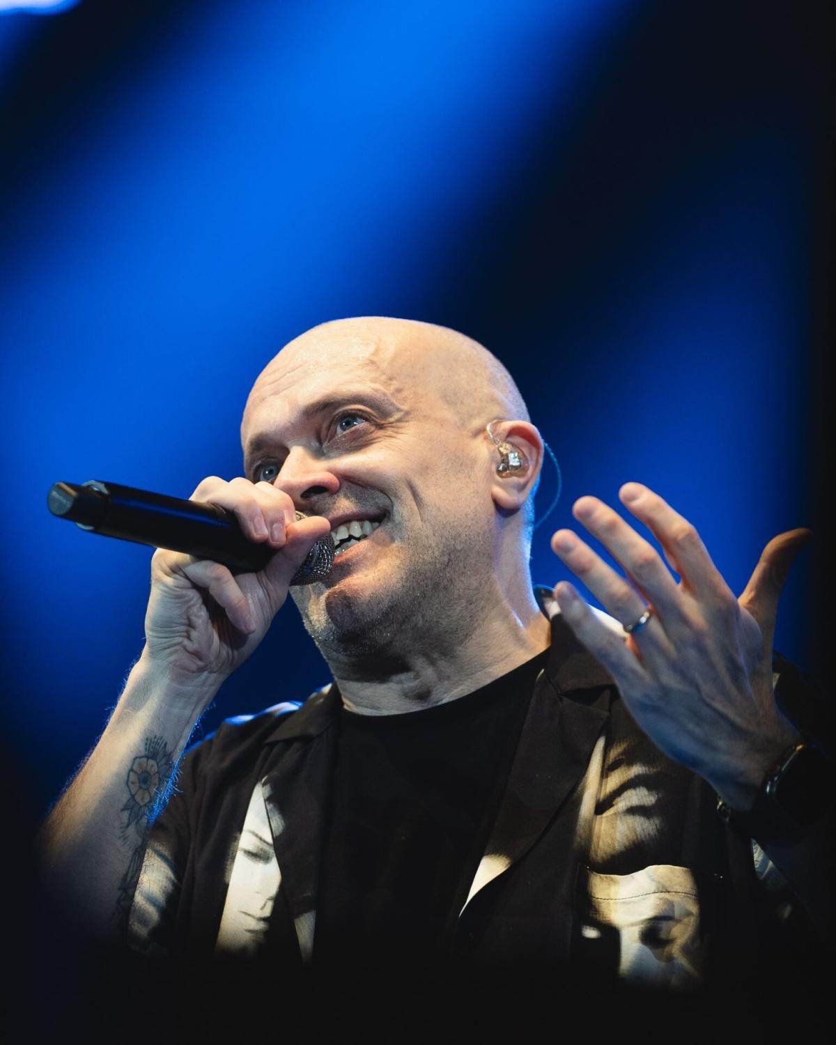 Max Pezzali concerto Roma 2023, nuovi ospiti per l’evento al Circo …