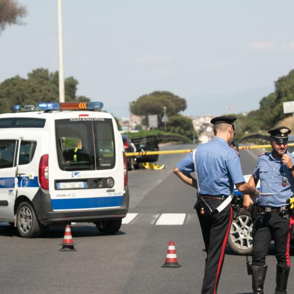 Roma, scontro scooter-bici elettrica sulla via Prenestina: un morto