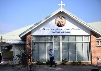 Aggressione a coltellate in chiesa a Sydney, la polizia: “È stato un attacco terroristico”