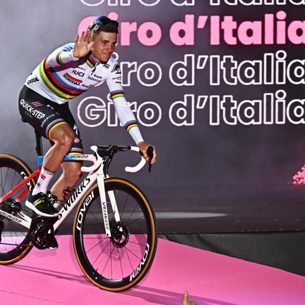 Giro d’Italia 2023, entry list definitiva: ecco i nomi dei partecipanti