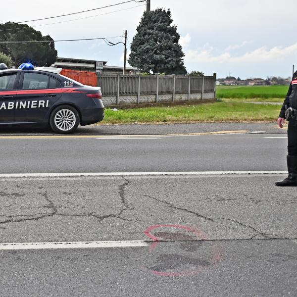 Roma, incidente in via di Casalotti tra via Maretto e via Hoepli. Strada a senso unico alternato. Traffico in tilt, gli abitanti: “Quartiere ormai invivibile”