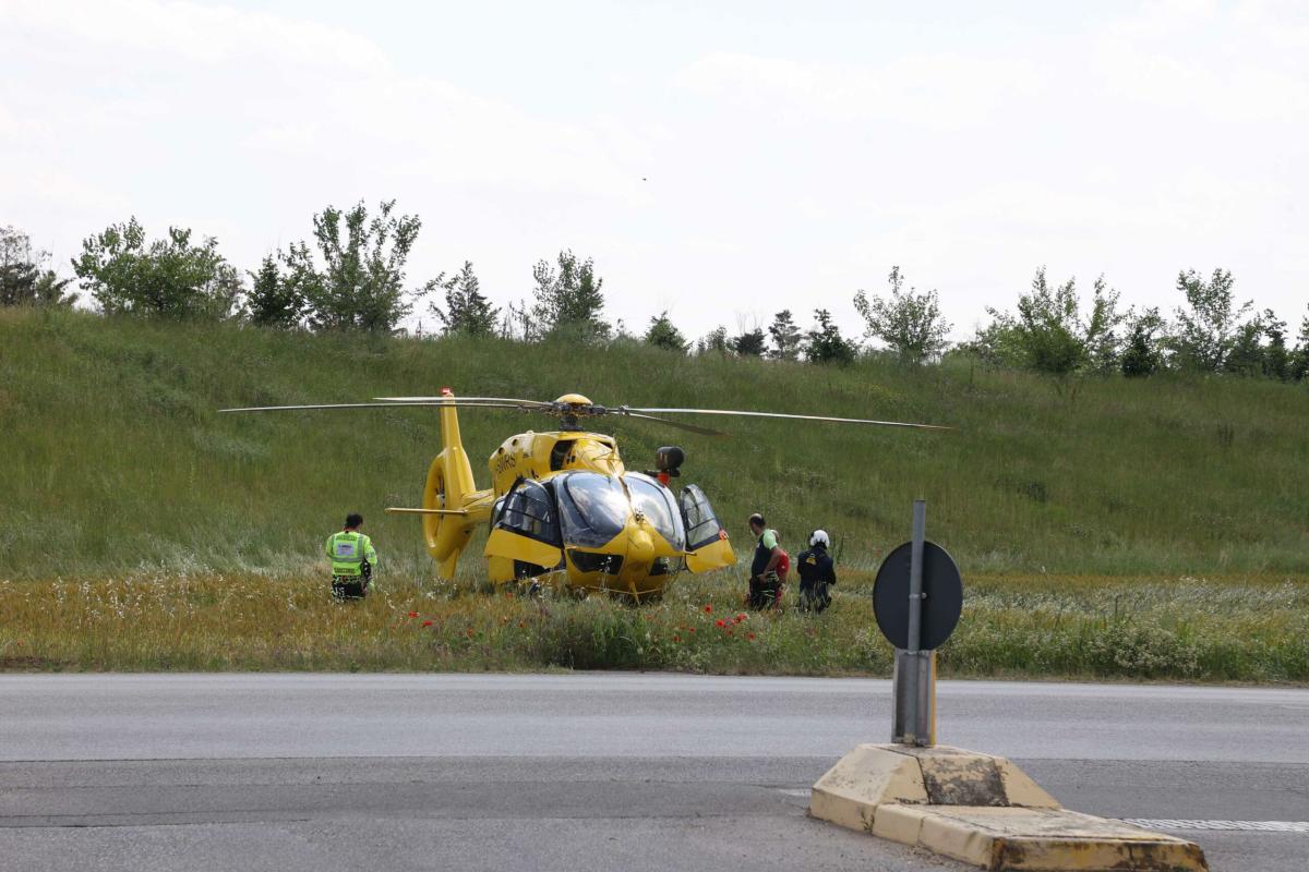 Macerata, incidente sul lavoro a Castelraimondo: cade in una buca d…