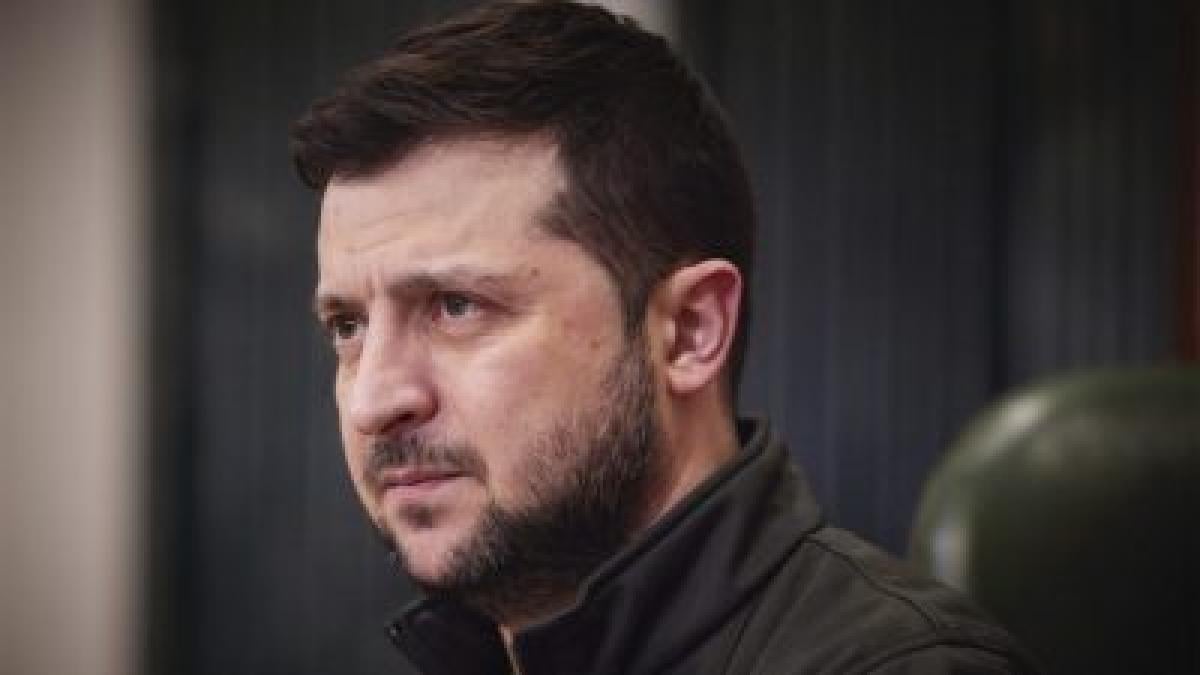 Zelensky: “Guerra nucleare, la Russia si sta preparando”