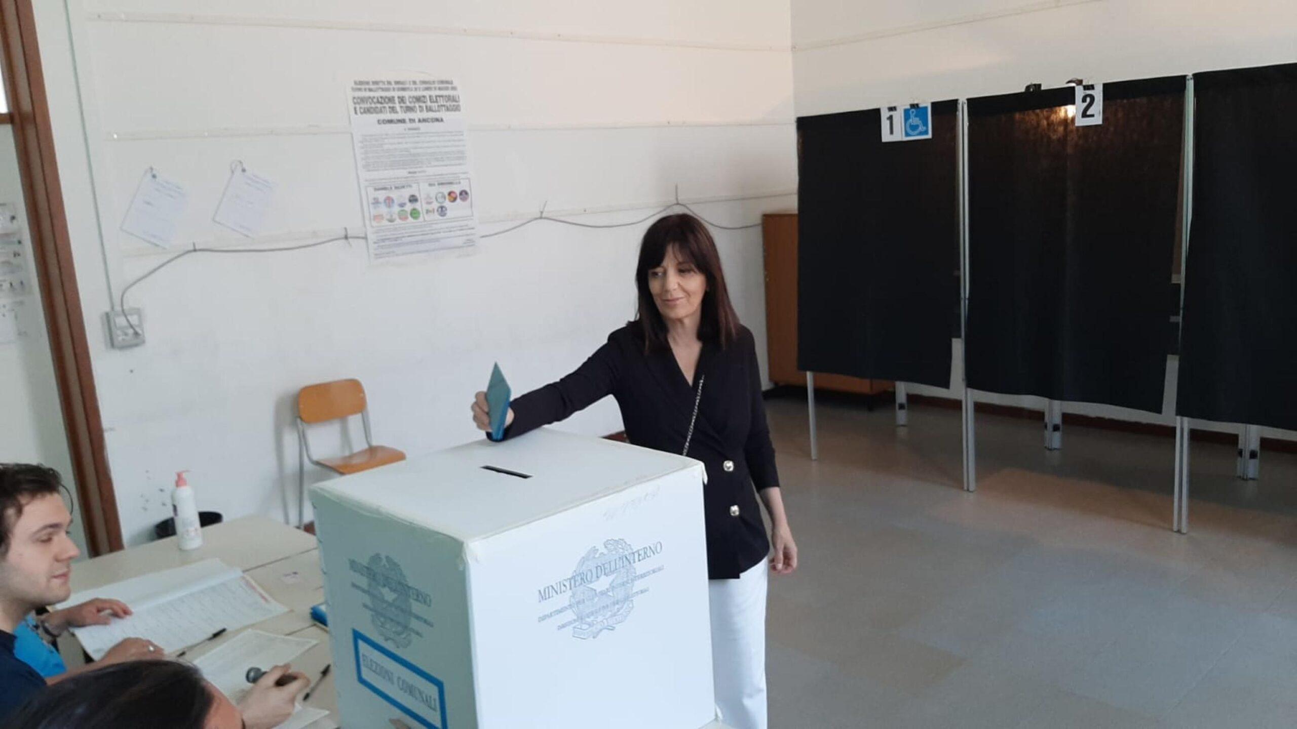 Ballottaggi, affluenza bassa e in calo. A Terni mancano ancora 60.000 votanti