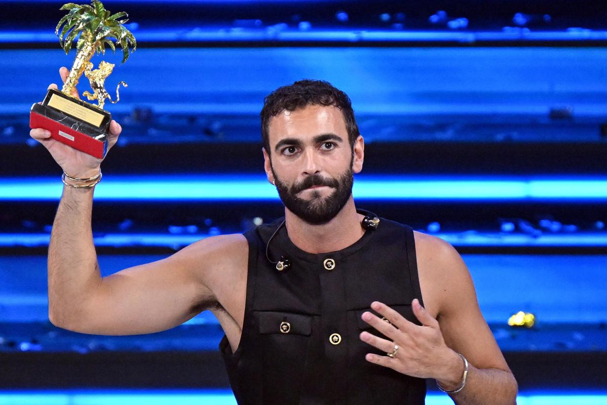 Mengoni romanista è il “Terzo Re di Sanremo” consecutivo dopo Blanc…