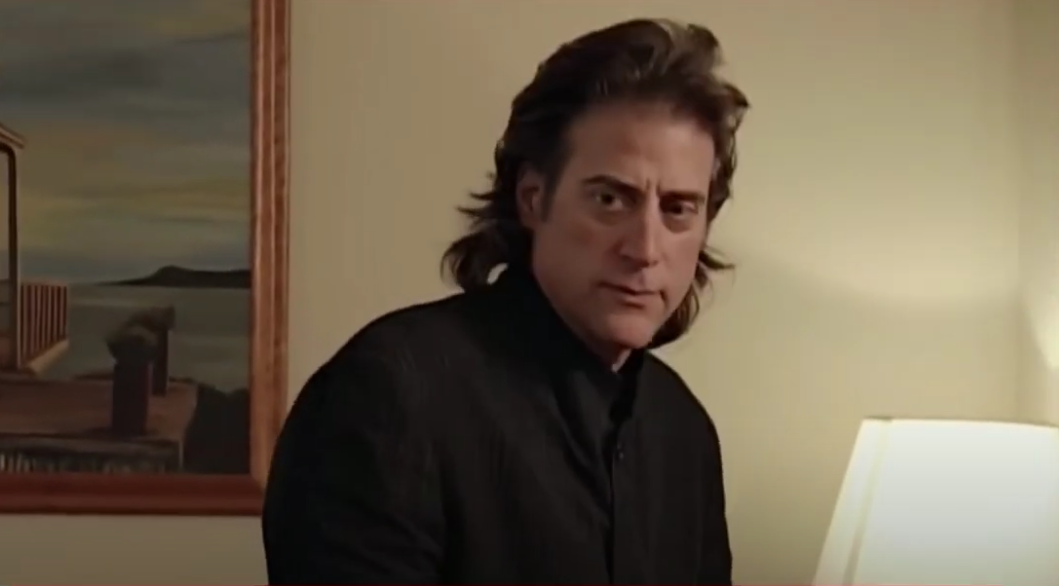 Addio a Richard Lewis: causa morte, età e carriera dell’attore comico