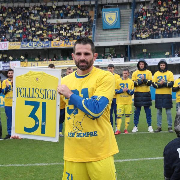 Chievo Verona, Pellissier vince l’asta per il marchio: “Ora proviamo a ricreare la favola. Campedelli? Solo lui poteva complicare le cose”