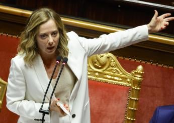 Consiglio Ue, la replica di Meloni al Senato: “Difendo l’interesse nazionale a testa alta, in passato non accadeva…”